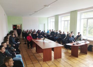  Інформаційна сесія про правила мінної безпеки та алгоритм дій у разі виявлення підозрілих предметів